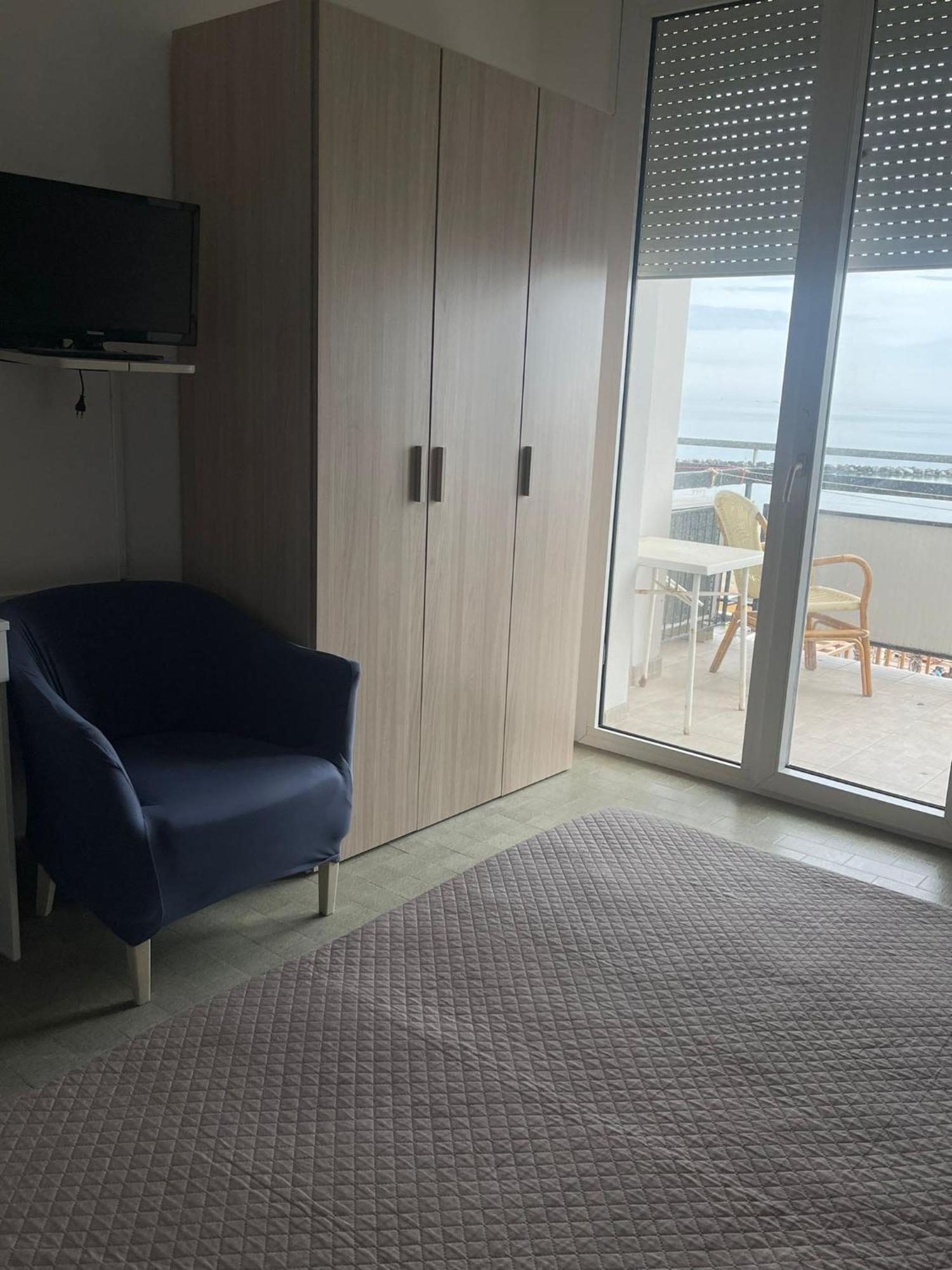 Hotel Re Leone Rimini Bagian luar foto